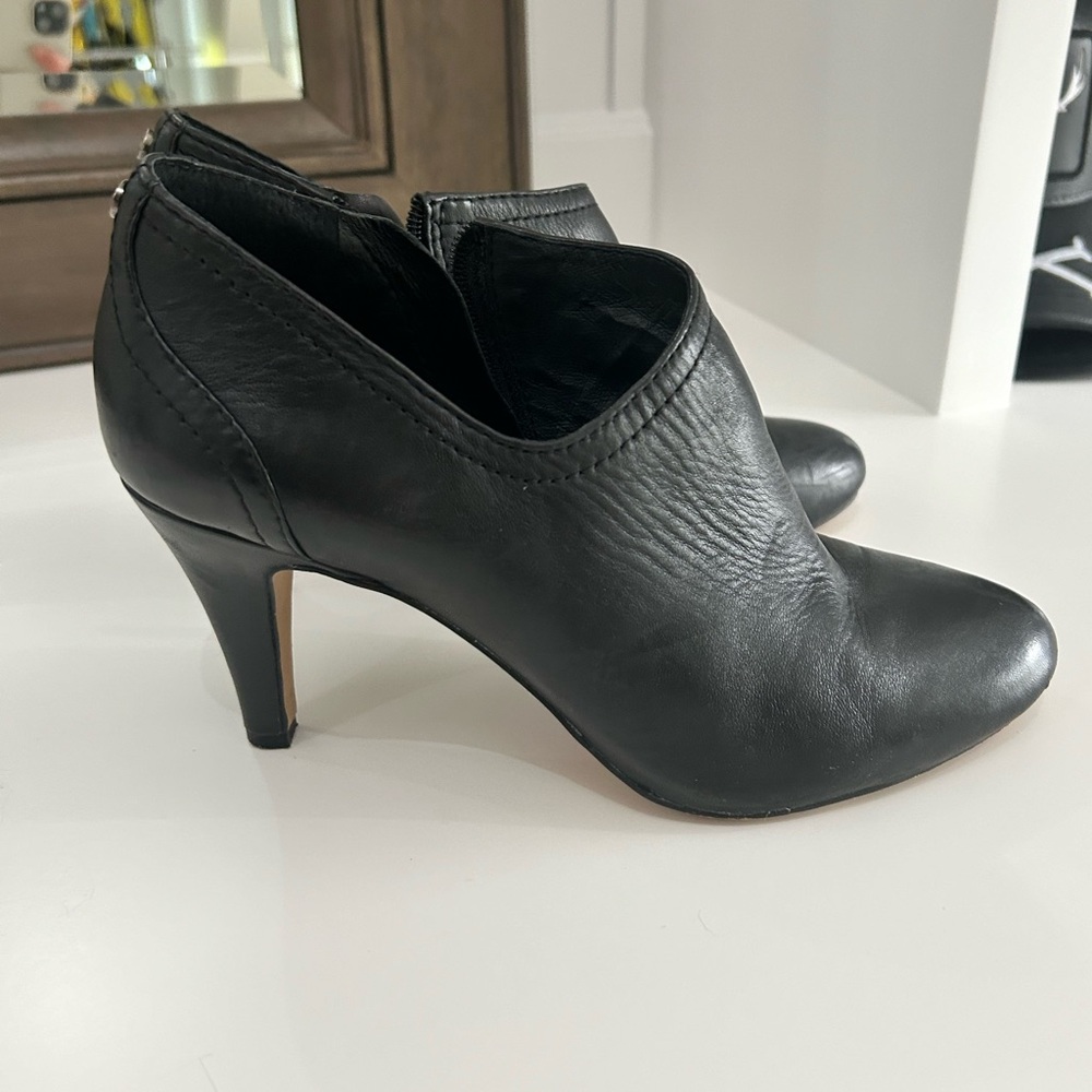 Vince Camuto black leather booties